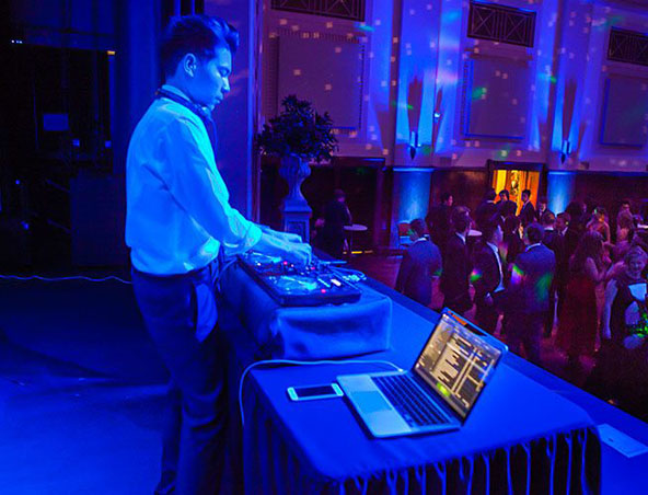 Melbourne Wedding DJ - Sami